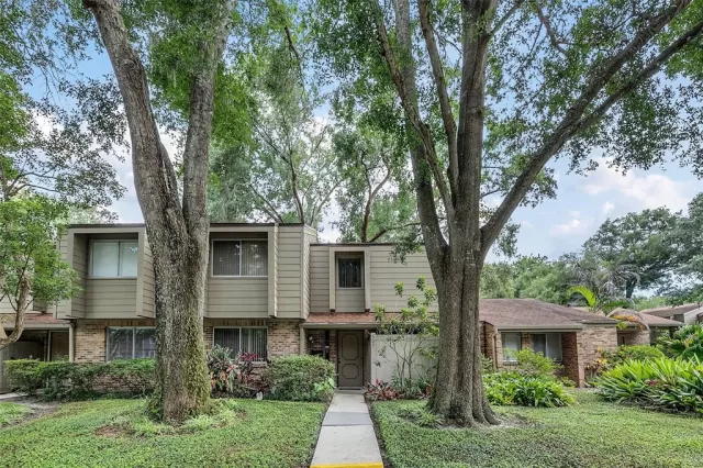 MLS: O6171393 Condo For Sale