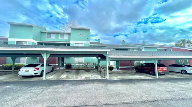 MLS: O6173678 Condo For Sale