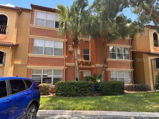 MLS: O6173784 Condo For Sale