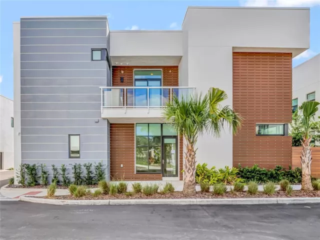 MLS: O6174149 Condo For Sale