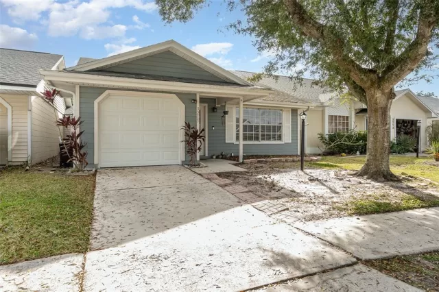 MLS: O6174612 Condo For Sale