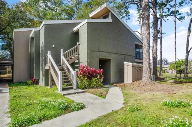 MLS: O6175519 Condo For Sale