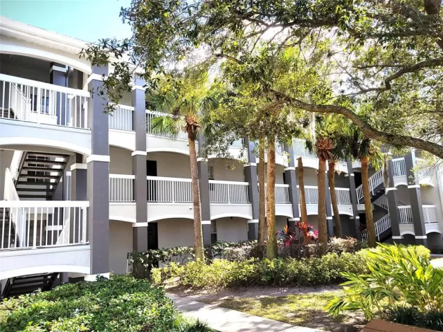 MLS: O6175630 Condo For Sale