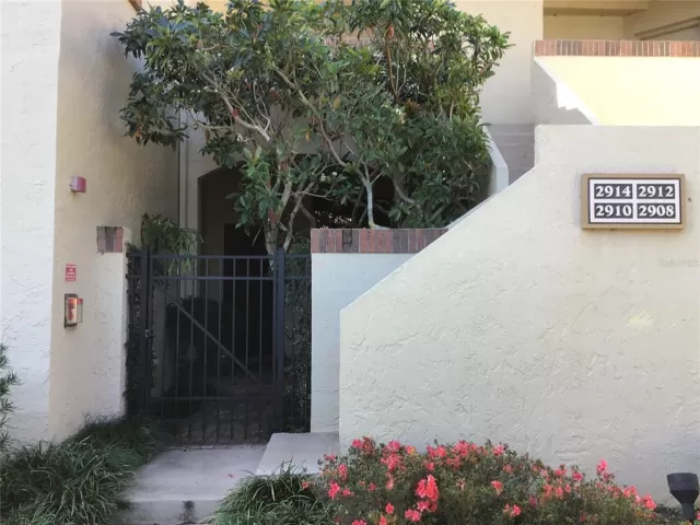 MLS: O6177204 Condo For Sale