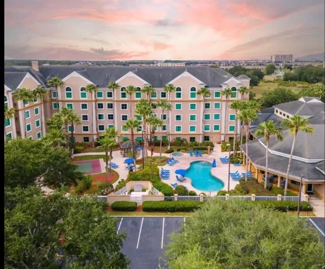 MLS: O6177913 Condo For Sale