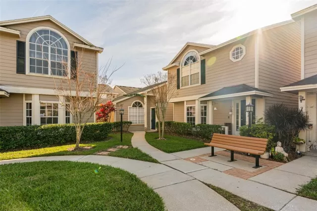 MLS: O6178424 Condo For Sale