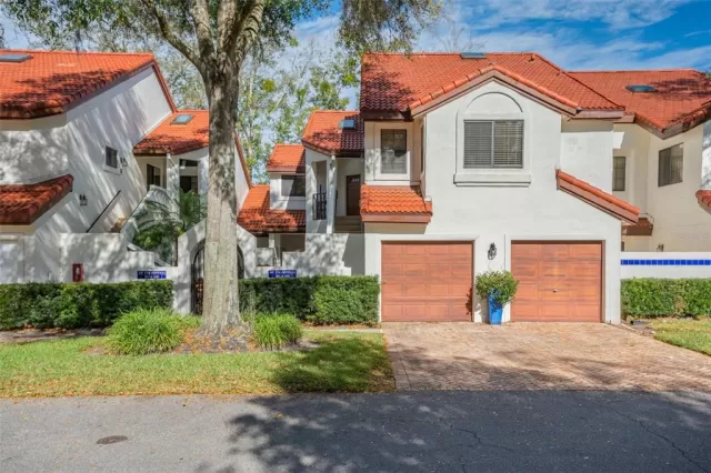 MLS: O6178561 Condo For Sale