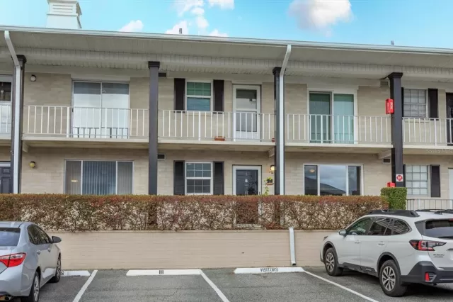 MLS: O6178569 Condo For Sale