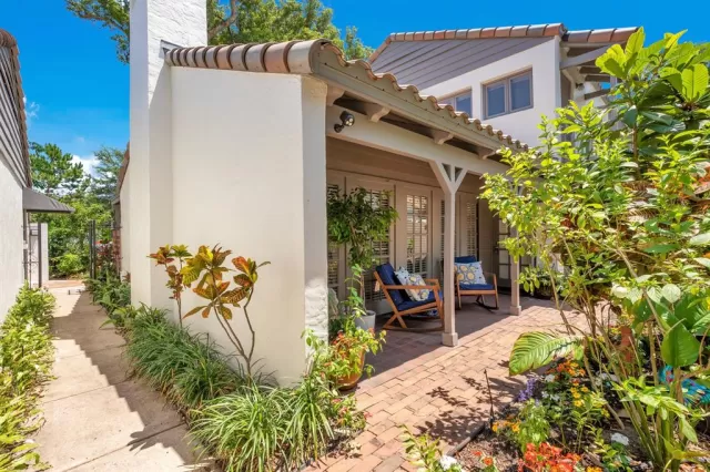 MLS: O6178612 Condo For Sale