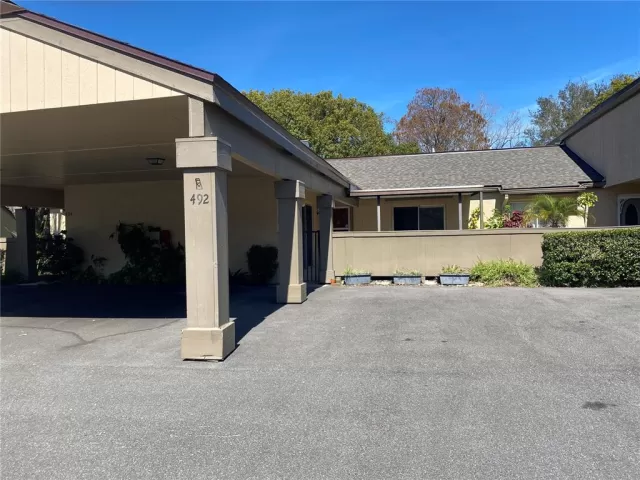 MLS: O6178668 Condo For Sale