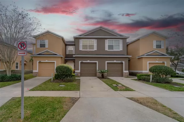 MLS: O6178867 Condo For Sale