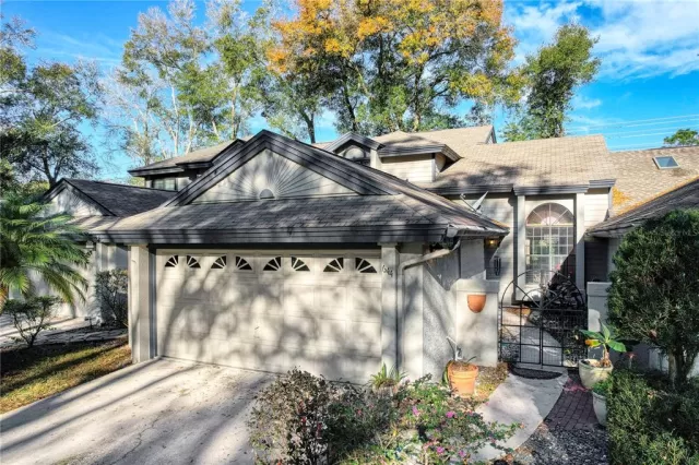 MLS: O6178908 Condo For Sale