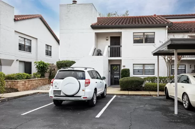 MLS: O6180089 Condo For Sale