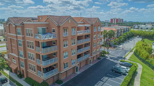MLS: O6180182 Condo For Sale