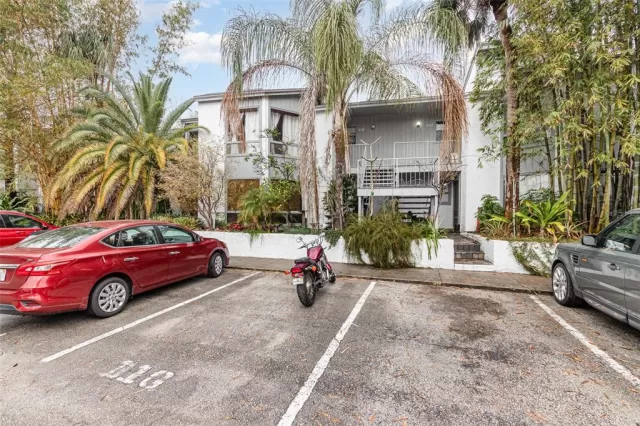 MLS: O6180197 Condo For Sale