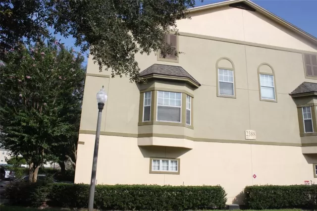 MLS: O6181100 Condo For Sale