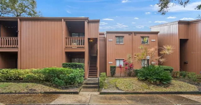 MLS: O6181170 Condo For Sale