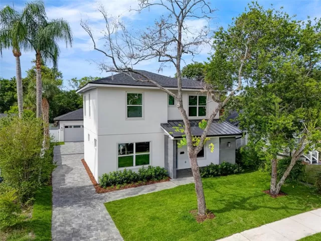 MLS: O6181202 Condo For Sale