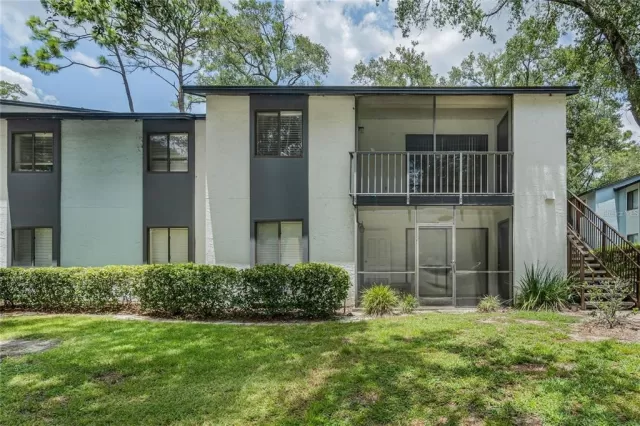 MLS: O6182102 Condo For Sale