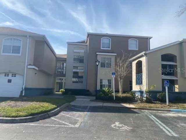 MLS: O6182691 Condo For Sale