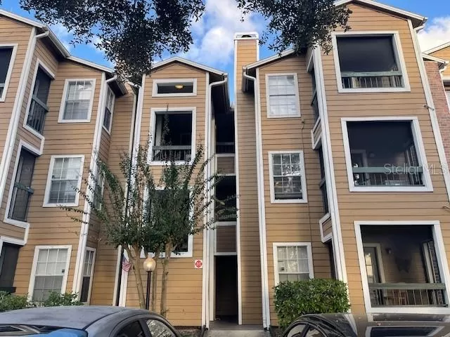 MLS: O6183041 Condo For Sale
