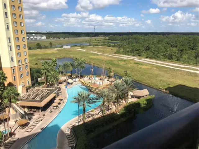 MLS: O6183861 Condo For Sale