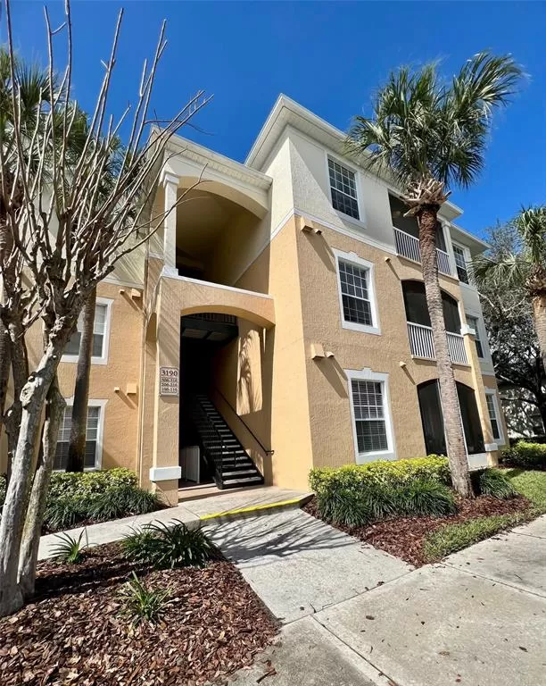 MLS: O6184080 Condo For Sale