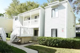 More Details about MLS # O6184473 : 623 DELANEY AVENUE UNIT 5