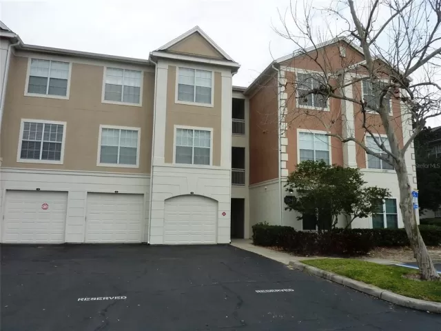 MLS: O6185343 Condo For Sale