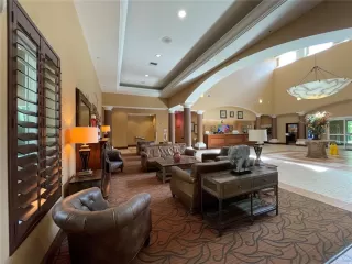 Photo #5: O6186089 Listing 