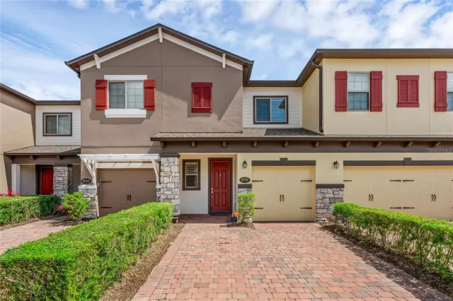 MLS: O6186531 Condo For Sale