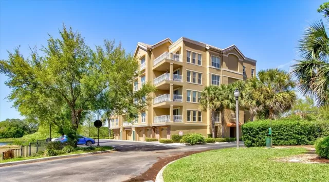 MLS: O6186599 Condo For Sale