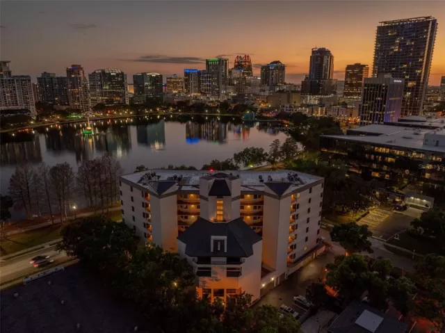 MLS: O6187140 Condo For Sale