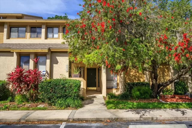 MLS: O6187966 Condo For Sale