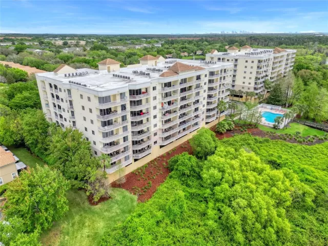 MLS: O6188196 Condo For Sale