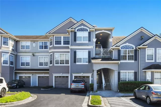 MLS: O6188781 Condo For Sale