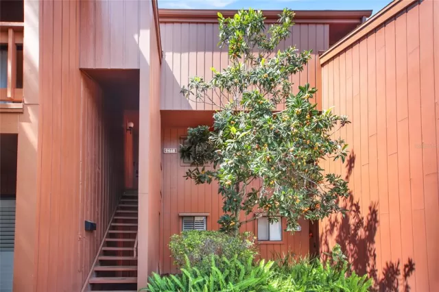 MLS: O6189522 Condo For Sale