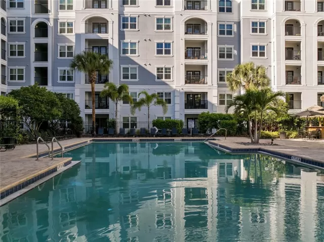 MLS: O6189847 Condo For Sale