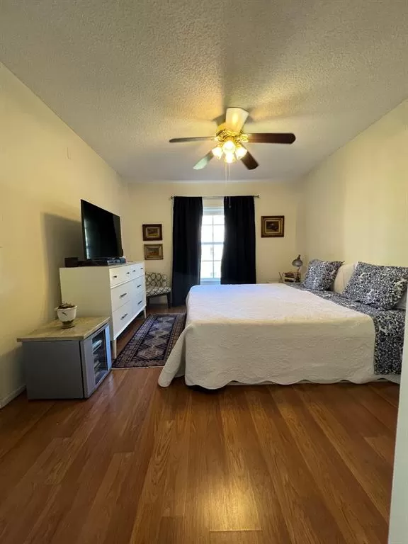 MLS: O6190111 Condo For Sale