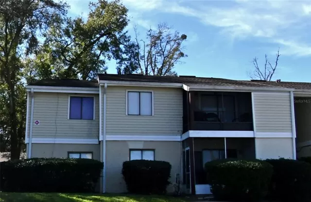 MLS: O6190177 Condo For Sale