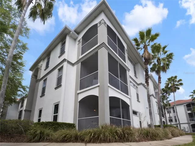 MLS: O6190510 Condo For Sale