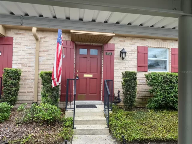 MLS: O6191373 Condo For Sale