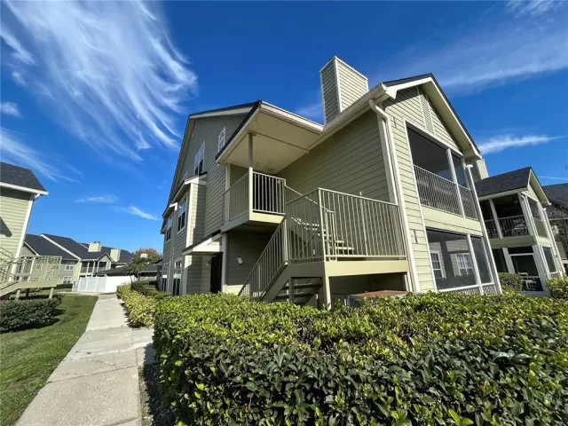 MLS: O6191661 Condo For Sale