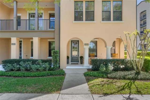 MLS: O6192185 Condo For Sale