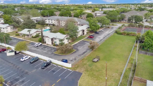 MLS: O6192767 Condo For Sale