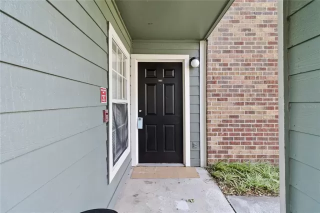 MLS: O6192802 Condo For Sale