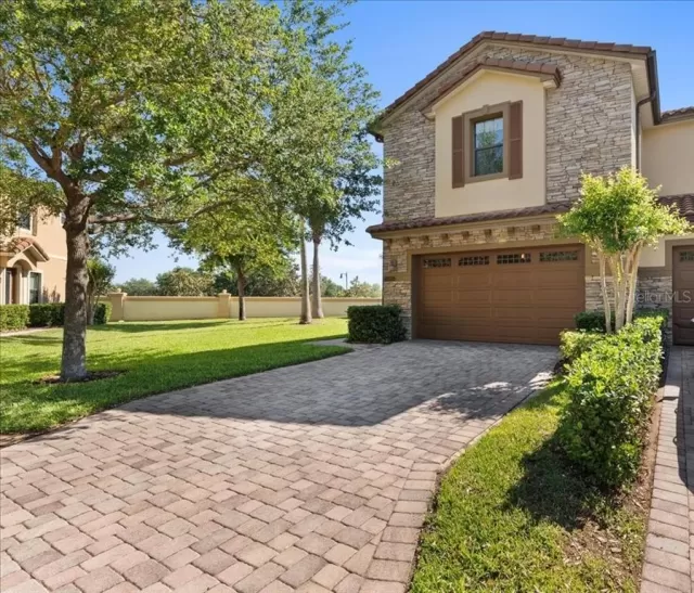 MLS: O6193657 Condo For Sale