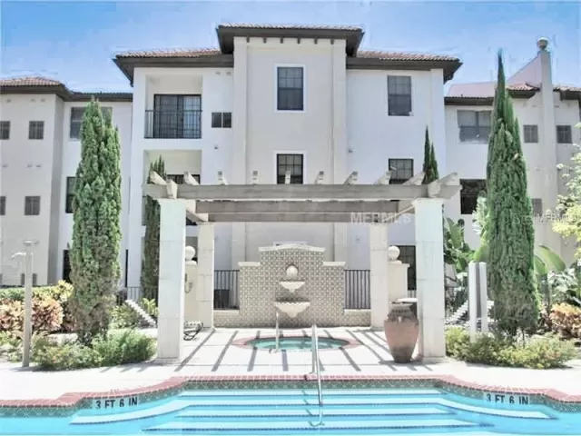 MLS: O6194094 Condo For Sale
