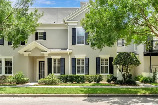 MLS: O6194221 Condo For Sale