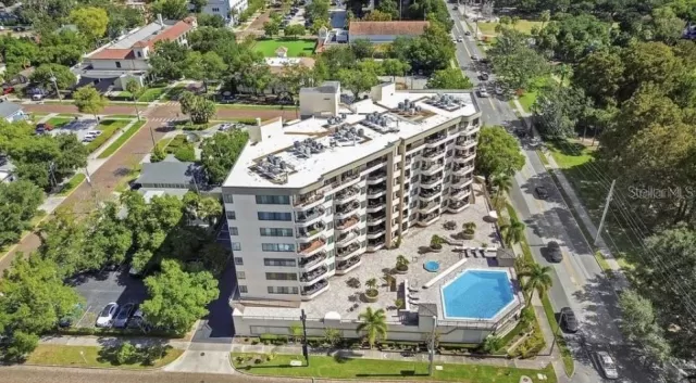 MLS: O6194779 Condo For Sale